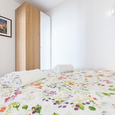 St. Antoni Sky Lounge Apartment Barcelona Exterior photo